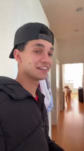 Ivanita Lomeli Twerking Reaction