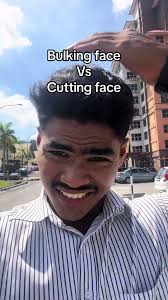 Bulking vs Cutting: Face Transformation and Jawline Enhancement