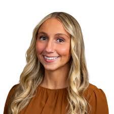 Lexi Perez's Instagram, Twitter & Facebook