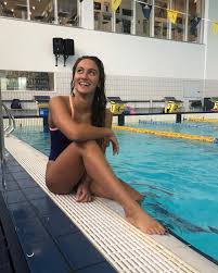 She specializes in long distance freestyle events, and at the 2019 world championships in gwangju. Simona Quadarella Italian Swimmer Album On Imgur