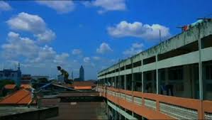 Great fight scene from the film merantau(indonesia) between iko uwais and yayan ruhian(mad dog in the raid ) the raid. Merantau Warrior Dvd Review Easternkicks Com