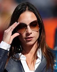 Following his historic win, at age 43, woods proceeded to celebrate with his family. Who Is Erica Herman Know All About This Current Girlfriend Of Golfer Tiger Woods Married Biography