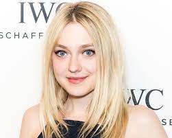 These Hairstyles For Women With Thin Hair Instantly Add Volume Wispy Layered Hairstyle Curlyh Thin Flat Hair Bobs For Thin Hair Hairstyles For Thin Hair
