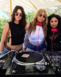 Kendall Jenner Jordan Woods Kendall And Kylie Jenner Kendall Jenner Street Style Kendall Jenner