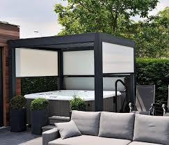 Resultat De Recherche D Images Pour Pergola Rideau Jacuzzi Outdoor Hot Tub Landscaping Hot Tub Backyard