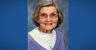 Laurie Borden's Instagram, Twitter & Facebook