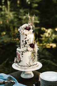 28 Enchanted Forest Themed Wedding Cake Weddingtopia Wedding Cake Forest Wedding Cake Nature Themed Wedding Cakes