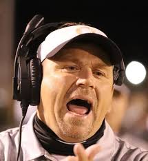 Prep football: Oxford begins defense of Class 6A title with a knockout