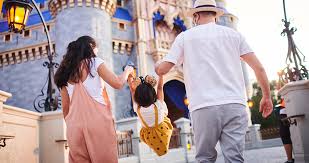 When it comes to redeeming points for travel, experts estimate that the credit card points in many rewards programs are worth between 1 cent and 2 cents each. The Best Credit Card For Disney World Resort Disney Card