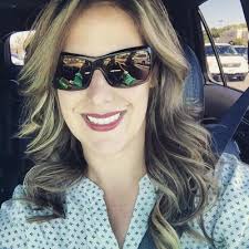 Alice Corey's Instagram, Twitter & Facebook