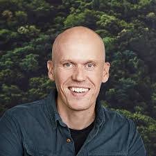 Patrick Clausen's Instagram, Twitter & Facebook