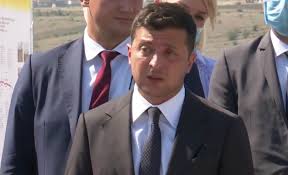 В последние дни года владимир зеленский сделал судорожную попытку угодить одновременно и прозападным силам, и пророссийским. Zelenskij Vladimir Rost Zabolevaemosti Koronavirusom Polnostyu Ostanovit Medicinu I Gosudarstvo Nichego Ne Smozhet Sdelat Novosti Mobilnaya Versiya Cenzor Net