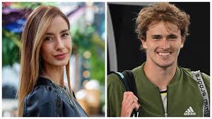 The woman carrying alexander zverev's baby has dropped a bomb on his recent claims they're harmoniously awaiting the impending arrival. Ex Gntm Star Brenda Patea Und Tennis Ass Alexander Zverev Das Baby Ist Da