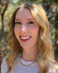 Stephanie Yost's Instagram, Twitter & Facebook