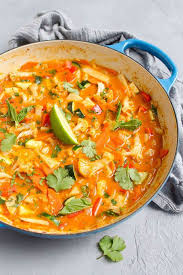 Add Some Kick To Your Meatless Meals With This Delicious And Veggie Packed Vegan Thai Red Curry It Uses Ing In 2020 Curry Recipes Red Curry Recipe Vegan Curry Recipes