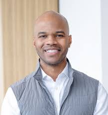 Rob Fullerton's Instagram, Twitter & Facebook