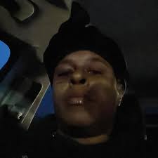 Cecelia Hightower (@legendary_makinstile) • Instagram photos and videos