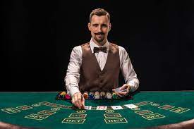 How To Become A Casino Dealer And What Are The Requirements? - Visit Lapua