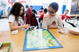 Accelerated Learning Academy at Elm Park Community School 📝 Scholars at  Elm Park participated in the Accelerated Learning Academy over winter  break, collaborating with educators to enhance their learning skills.  Throughout the