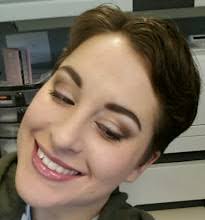 Beauty Vigilante: REVIEW: Three Stila Travel Girl Palettes for  Autumn/Winter 2011