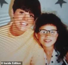 Rachel meghan markle)‏؛ ولدت بتاريخ 4 أغسطس من العام 1981 هي ممثلة أمريكية سابقة وفاعلة جمعوية. 53cuiivysgbnxm