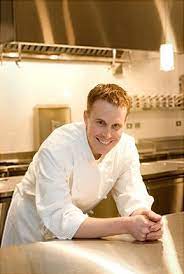 A Light In The Kitchen When All Else Was Dark Chef Pictures Chef S Choice Alinea