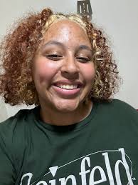 Hi there!! My name is zoe and i'm a student at EAC!! i'm looking for  babysitting job for when i'm free!! I'm an only child but the oldest  grandchild by 7 years!