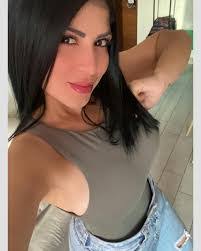 Stefany Romero's Instagram, Twitter & Facebook