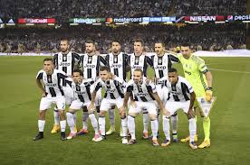 This is the presentation of the 2017 uefa champions league trophy in the final in cardiff wales. Champions League 2017 Photo Football Posters Juventus