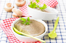 Avec des protéines animales à introduire petit à petit, dès 6 mois, bébé découvre de on peut donc introduire, dès les 6 mois de bébé : Recettes Pour Bebes Cuisine De Bebe