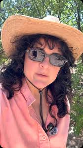 micro walk & Talk 2, #relationships #love #psychology #songwriter #santafé  #walkandtalktherapy