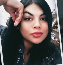 Who is a recommended surgeon for MIA in Chicago?