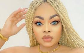 Taking to instagram, where she has 1.6 million followers, yao announced the news confirming her breakup from guinean musician. Qa0fes4kge Bkm