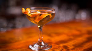 A delicious cocktail recipe for the hanky panky cocktail with gin, sweet vermouth and fernet branca liqueur. Hanky Panky Cocktail Recipe 2021 Masterclass