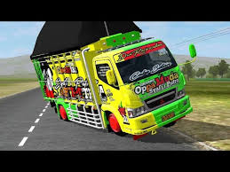 Truck ini sudah diberi livery yaitu livery oppa muda. Mod Bussid Truck Canter 10 Truk Canter Oppa Muda Mbois Wsp Youtube