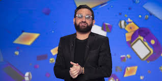 Chaque jour, une fausse interview politique, avec pour objectif de convainc' en 2 minutes. Une Etude Sonde Le Profil Des Telespectateurs De Cyril Hanouna