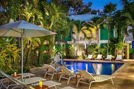 Almond tree inn is such a hidden little treasure. Almond Tree Inn Key West Aktualisierte Preise Fur 2021