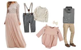 Fall Family Session Outfit Ideas With Direct Links To Some Of My Favorite Outfits This Fall Family Portrait Outfits Family Picture Outfits Family Outfits