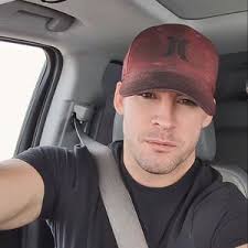 Travis Shay (@travis.shay12)