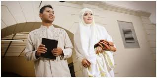 Doa pengunci hati pasangan untuk mengikat kasih sayang dan kesetian pasangan hanya pada anda. Amalan Pengunci Hati Laki Laki Atau Hati Wanita Solusispiritual Com