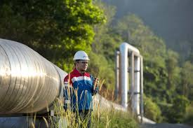 Pertamina's lng operations were headed by general ibnu sutowo, who was directly responsible to indonesian president soeharto. Pertamina And Cpc Progress Cracker Project Chemanager