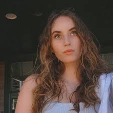 Meagan Boyle's Instagram, Twitter & Facebook