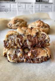 They are so ridiculously delicious… and not just for a healthy cookie either! 6 Minute Chocolate Chip Cookies Soft Thick Packed With Chocolate