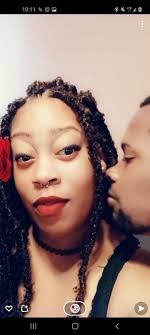 Hello, I'm Raissa and something to know about me is