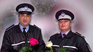 Politia locala piatra neamt scoate la concurs mai multe posturi, iar din ianuarie, politistii de la locala vor avea si norma de hrana. PoliÈ›ia LocalÄƒ Sector 5 Home Facebook