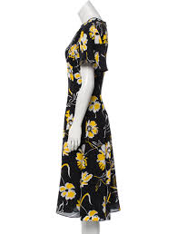 Black Yellow And White Michael Kors Silk Midi Dress With Floral Print Throughout Scoop Neck And Concealed Zip Cl Silk Floral Dress Silk Dress Silk Midi Dress
