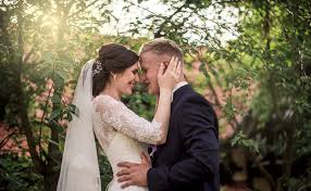 Demande d'aide financiere pour financer un mariage. Comment Financer Son Mariage Parents Famille Ou Idees Innovantes