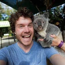 Allan Dixon, el fotografo que hizo de las selfies con animales, un arte. Es  irlandes, pero vive en Nueva Zelanda y en Australia fue premiado como el  Mejor Trabajo del Mundo. Se
