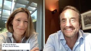 Two U of T alumni win prestigious McCall MacBain Scholarships