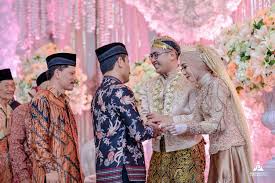 Such as png, jpg, animated gifs, pic art, logo, black and white, transparent, etc. Foto Resepsi Explore Tumblr Posts And Blogs Tumgir